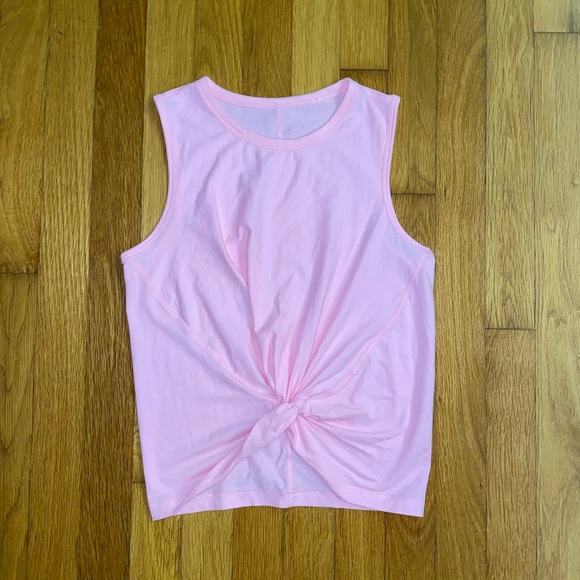 lululemon athletica Tops - Lululemon Twist Tank